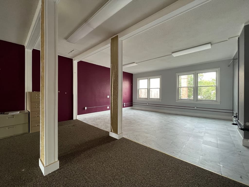 38 Elm Street #1