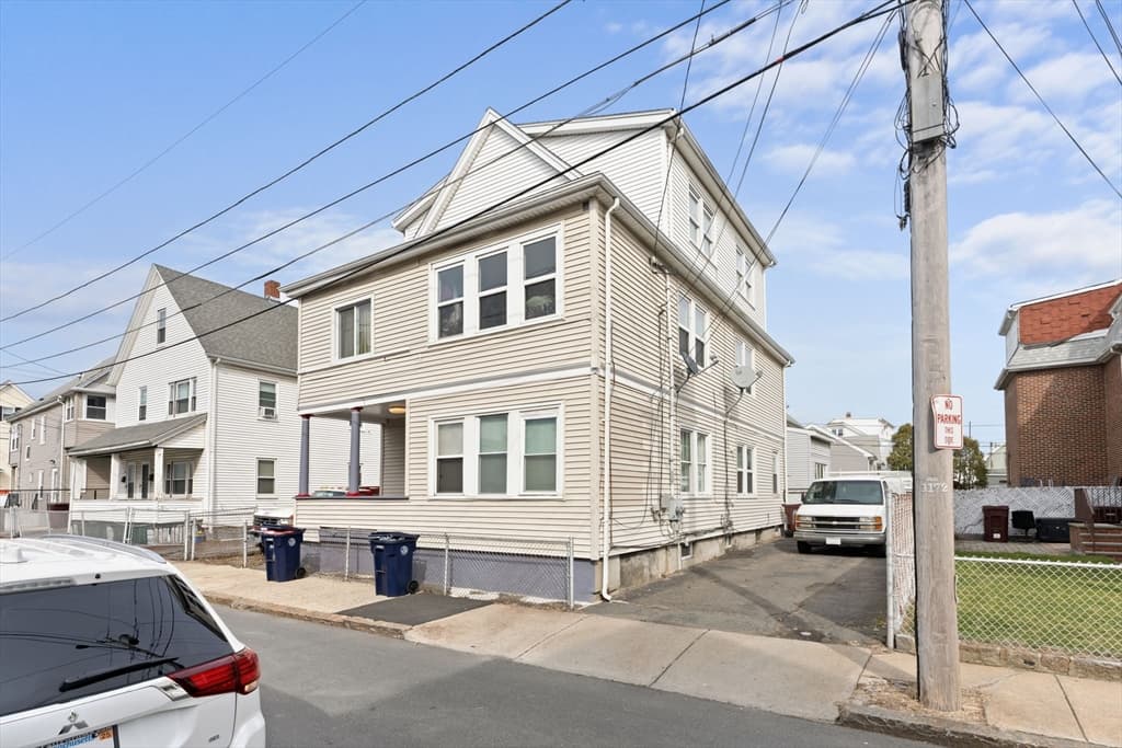 19 Heath St photo 3