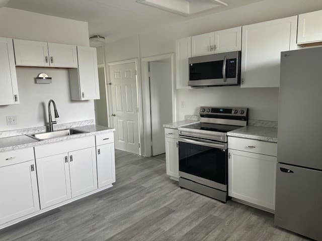 6 Mayhew St #3 photo 2