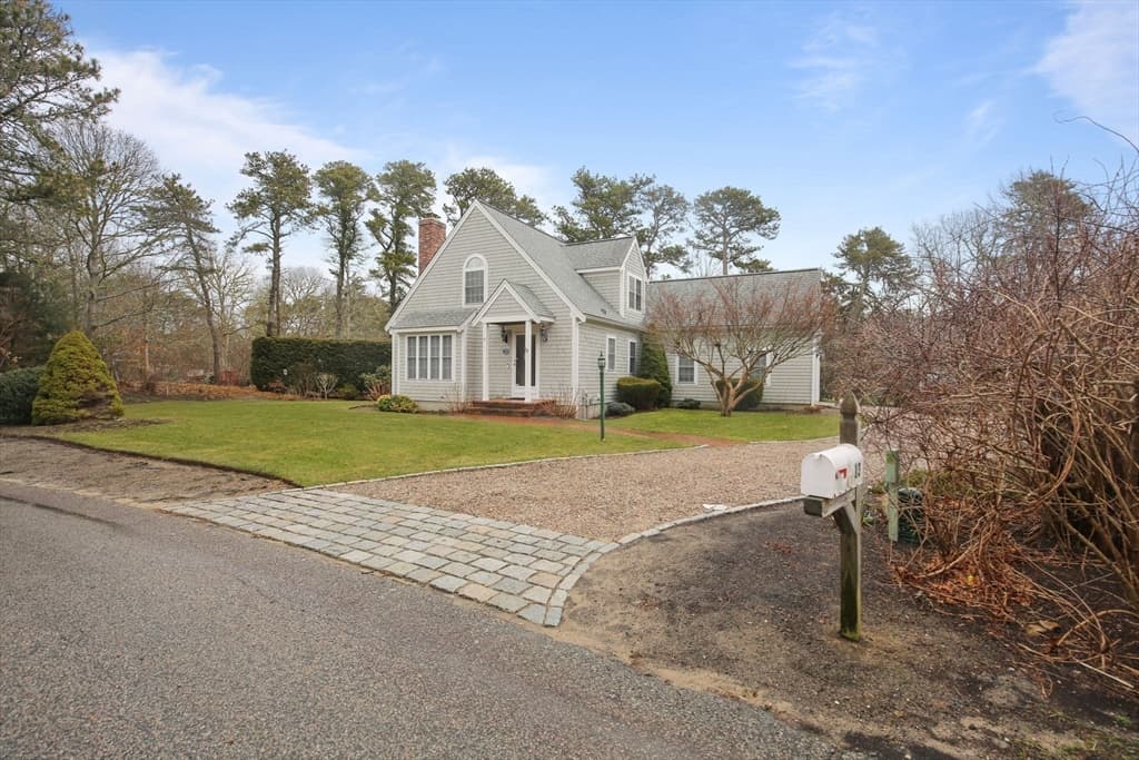 13 Vineyard Lane photo 2