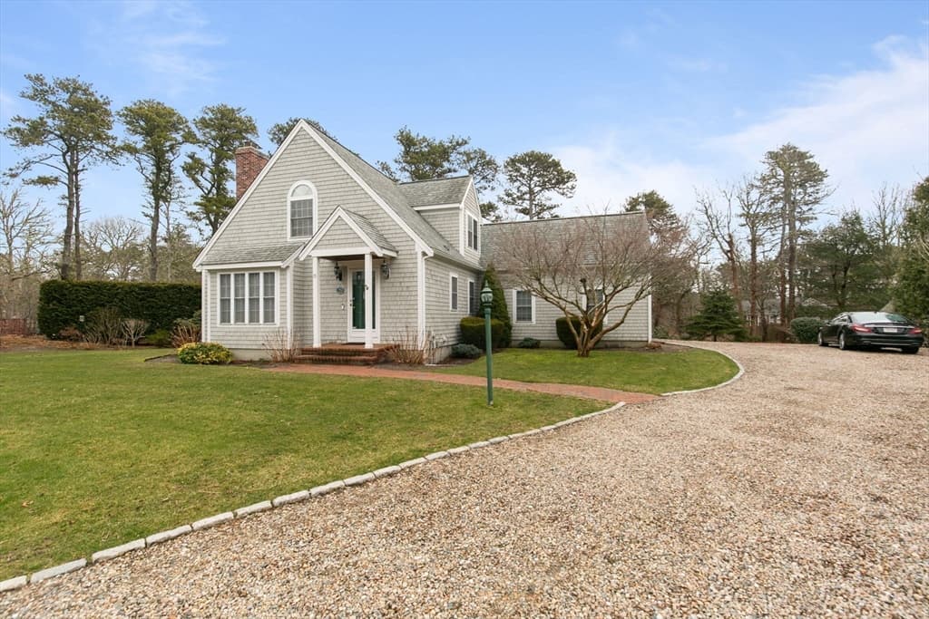 13 Vineyard Lane