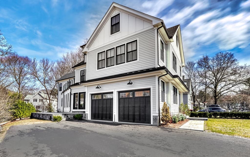 23 Lawrence Rd