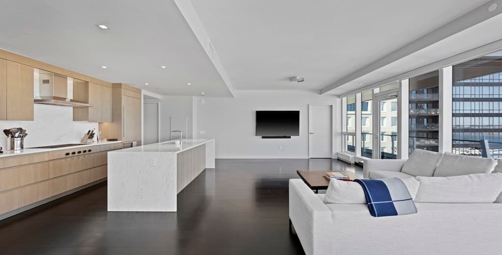 150 Seaport Blvd #16E photo 2