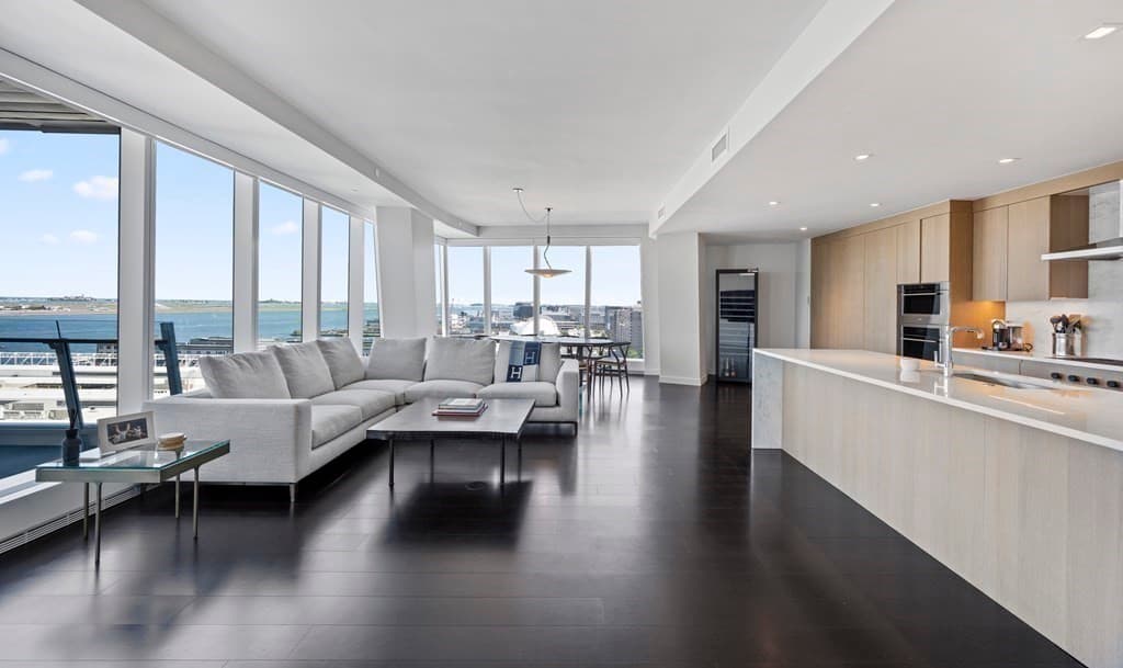 150 Seaport Blvd #16E photo 3