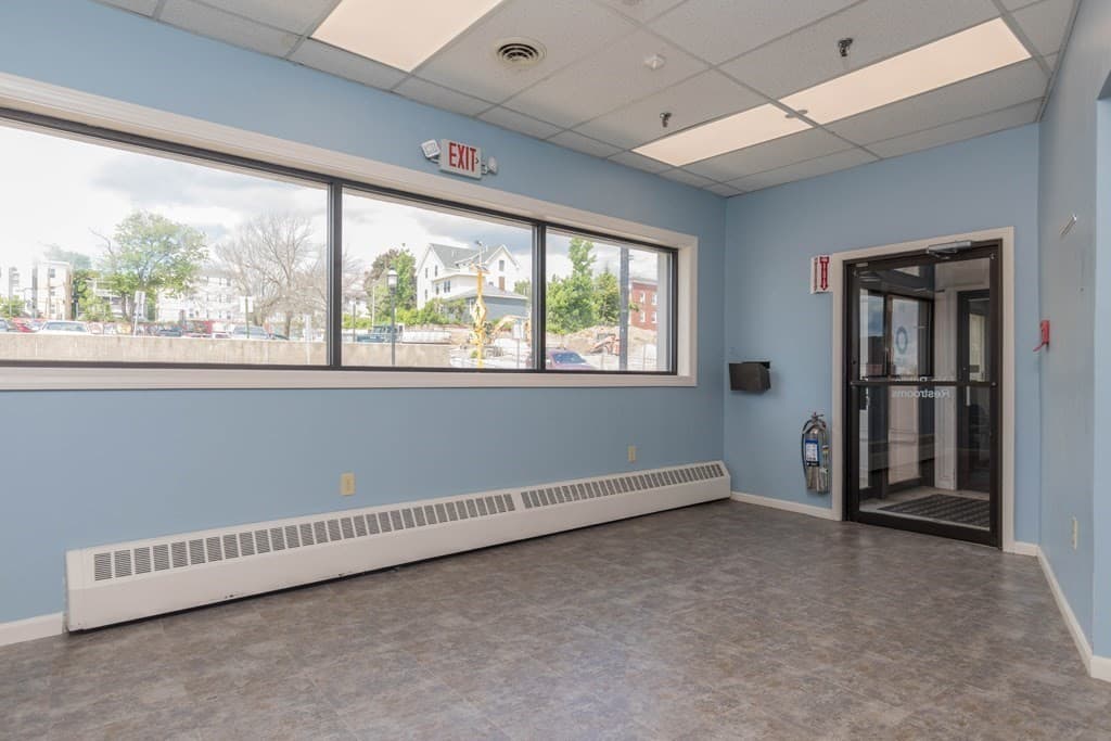 90 Parker Street photo 4