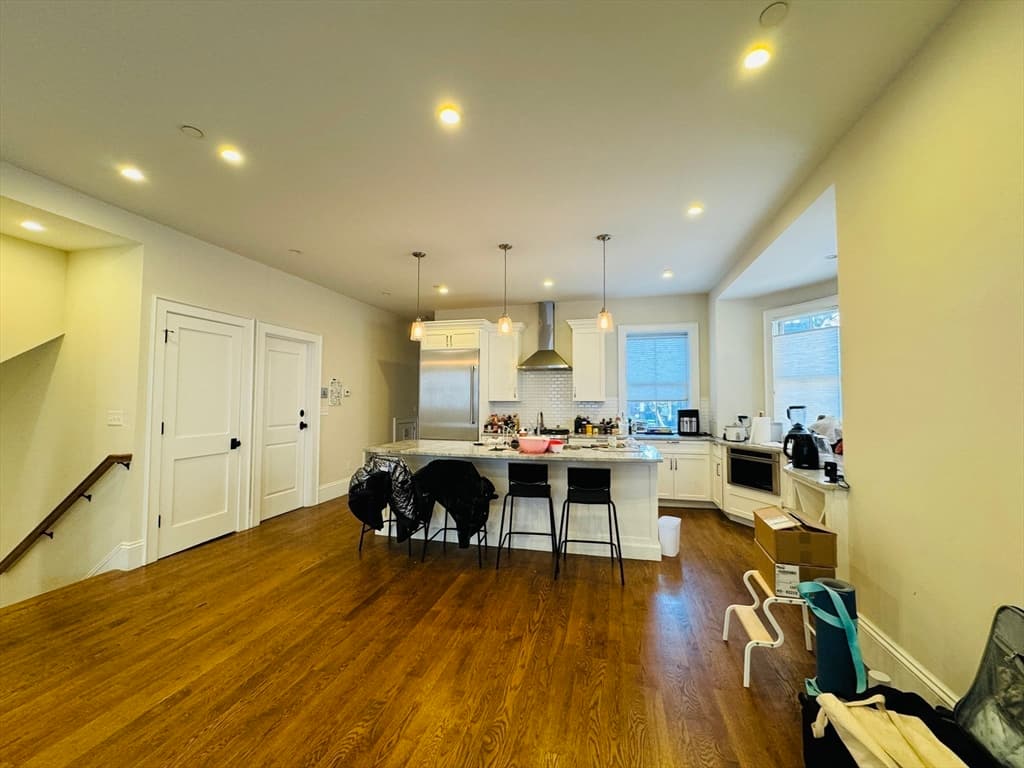 468 Park Drive #1 photo 2
