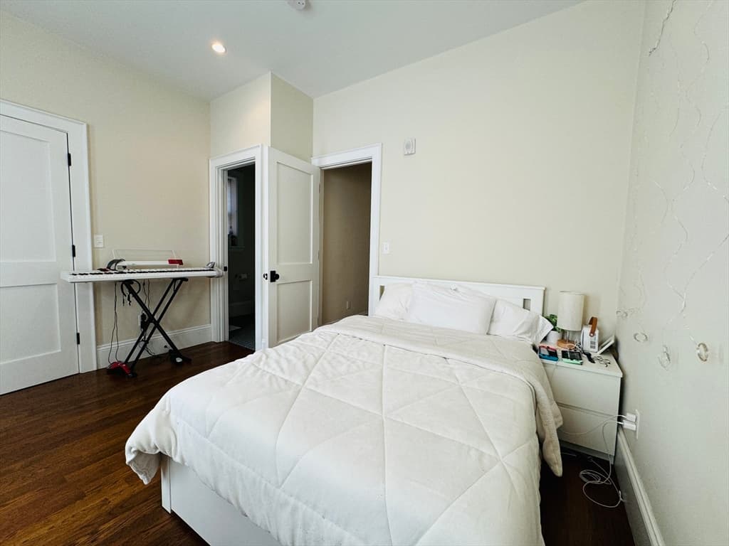 468 Park Drive #1 photo 5