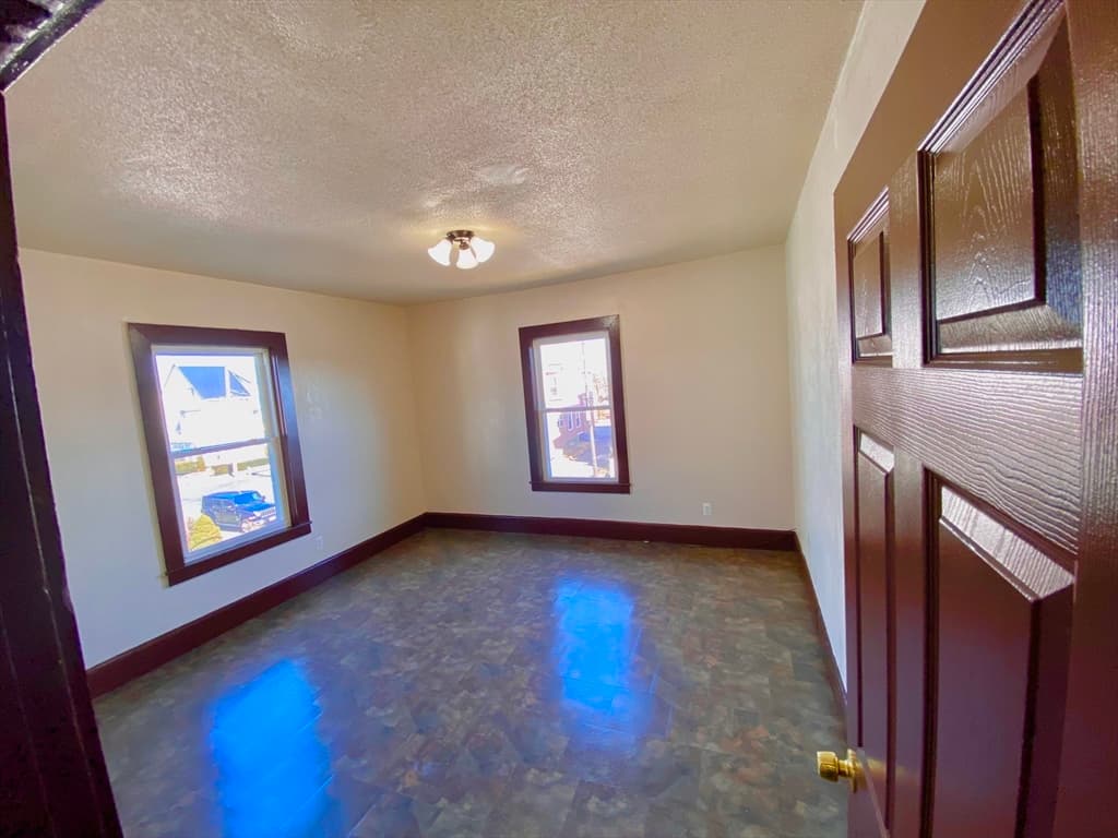 111 Grant St #3 photo 3