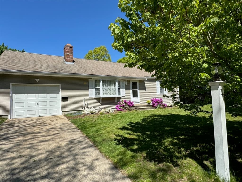 34 Marlin Drive photo 2