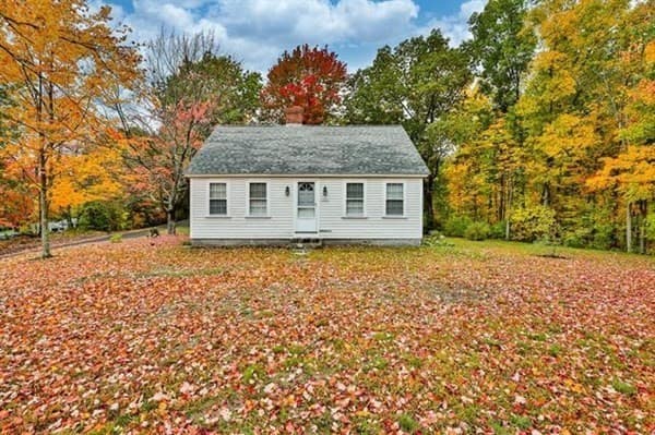 146 Broad St photo 3