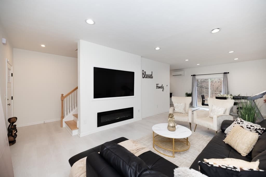 394 Charlton Street #394 photo 5