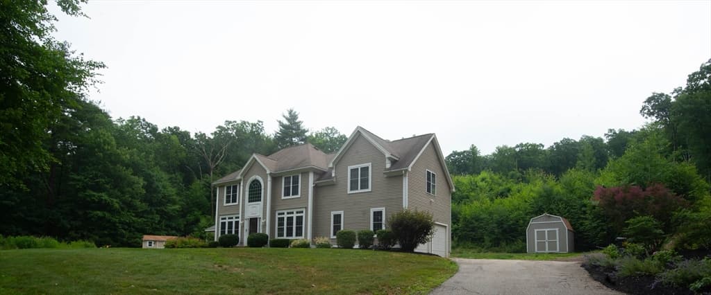 239 New Braintree Rd photo 2
