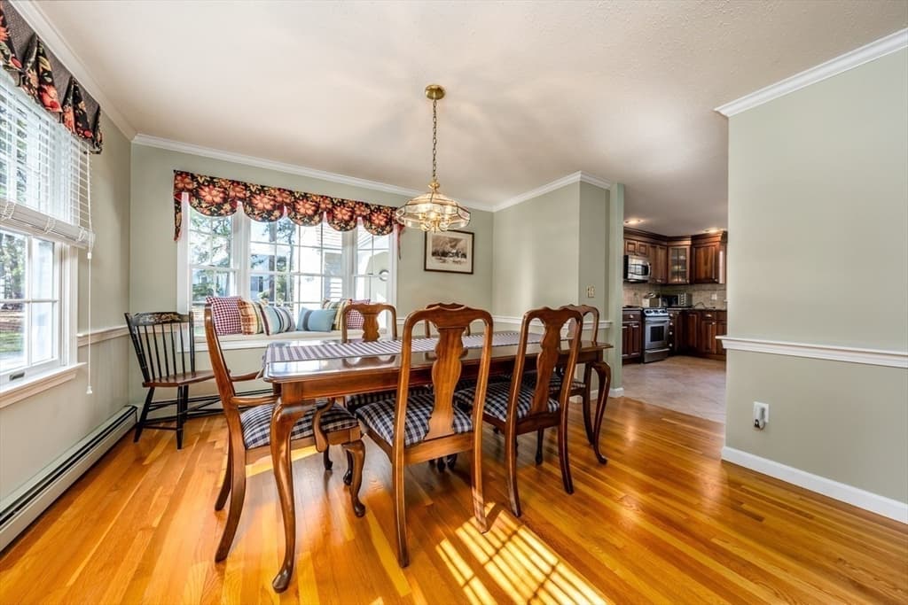 465 Cotuit Bay Drive photo 5