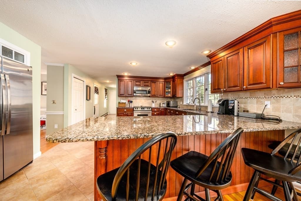 465 Cotuit Bay Drive photo 4