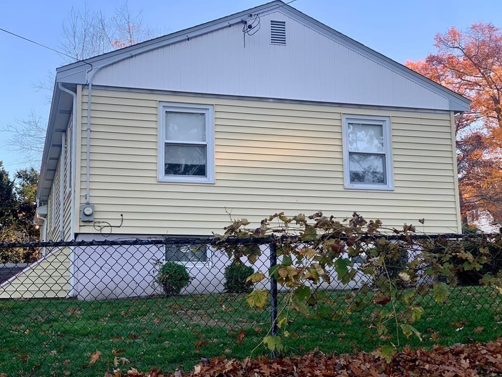 50 Sassamon Ave photo 2