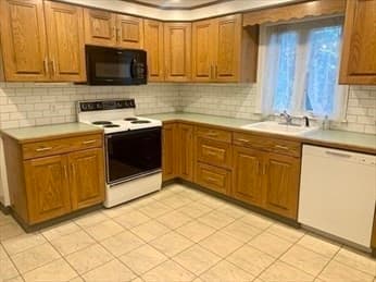 50 Sassamon Ave photo 4