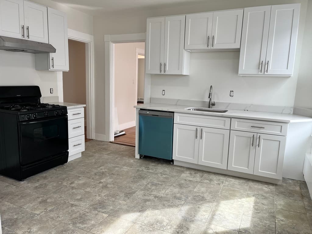 25 Linden St #3