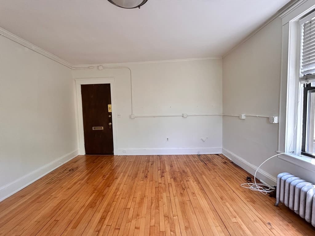 1368 Beacon St #112 photo 4