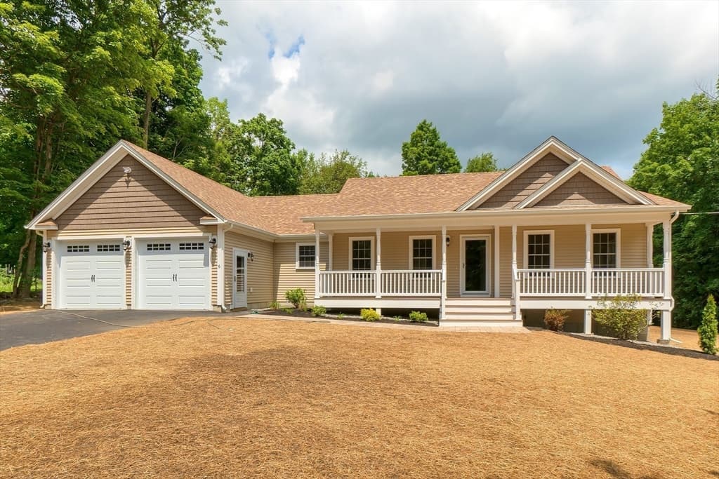 534 Hubbardston Rd #Opt B photo 4