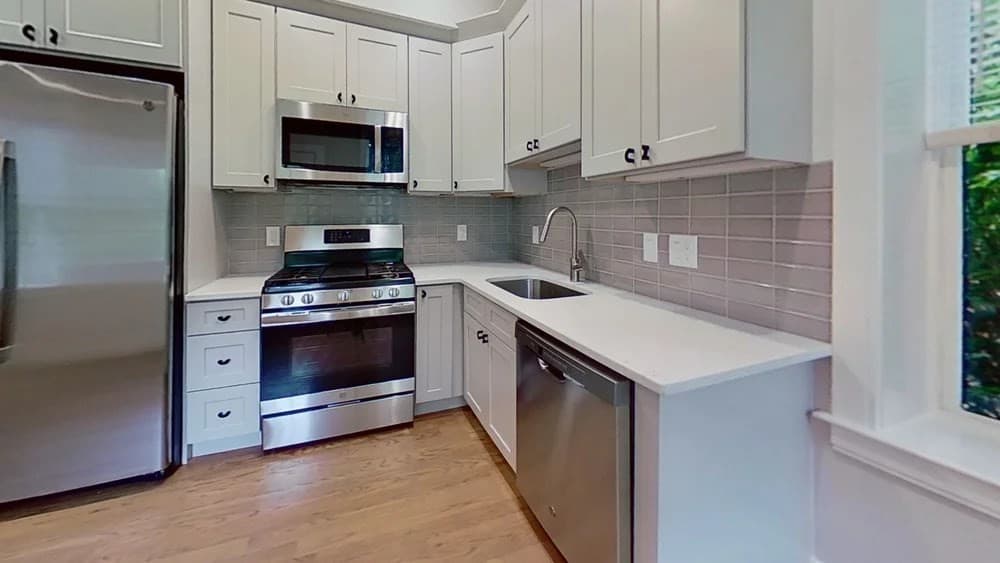 191 Porter St. #2 photo 2