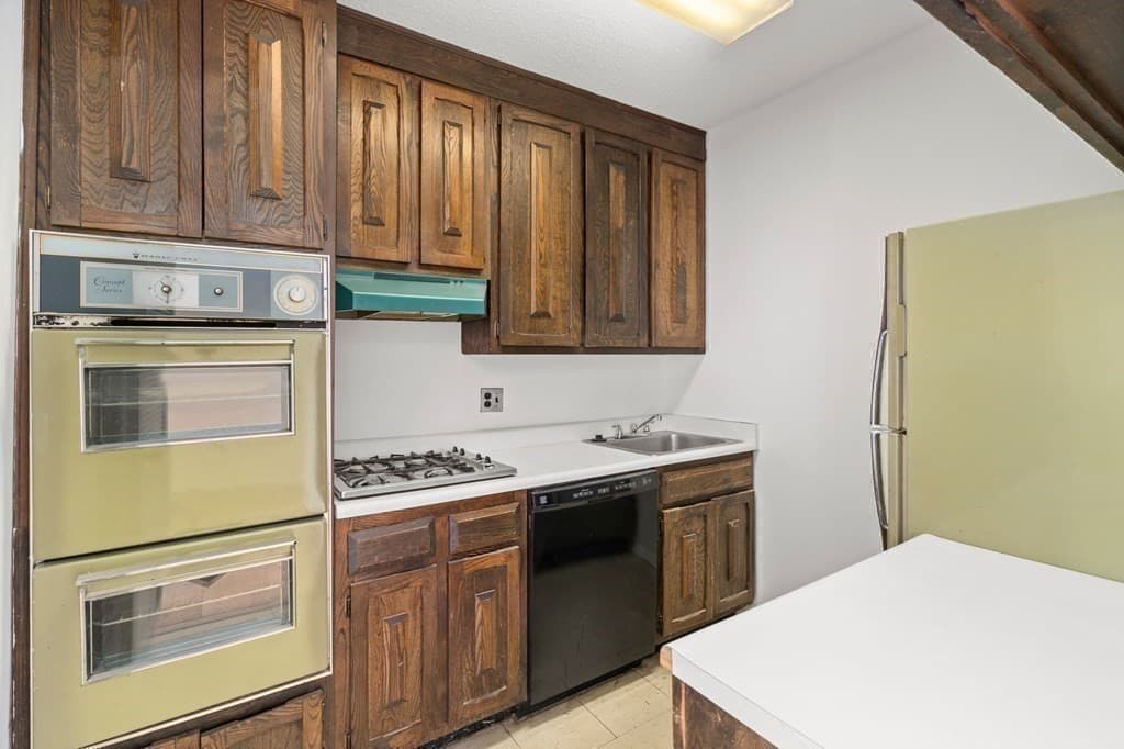 85 E India Row #16D photo 4