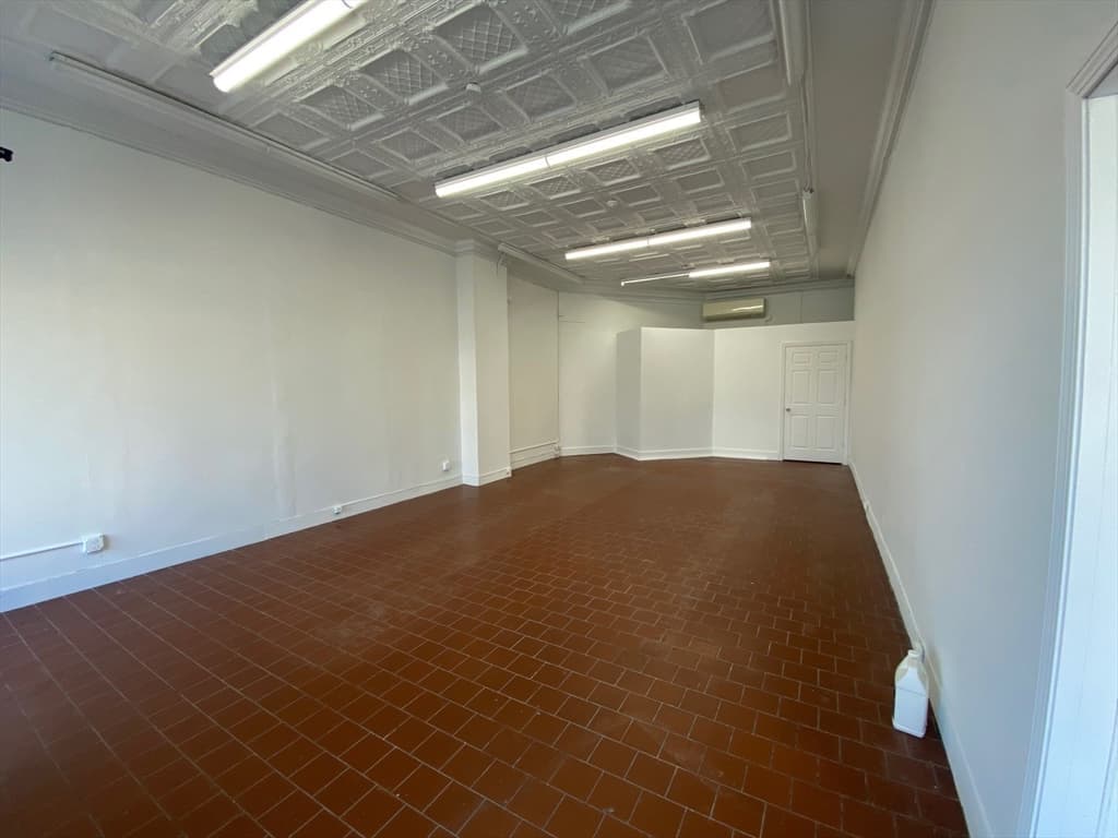4268 Washington St photo 3