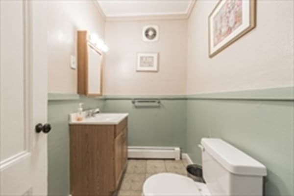 10-12 Lowell Street #12 photo 5