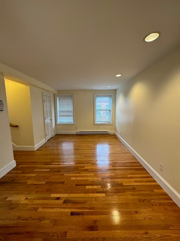 163 West 2nd St #3 photo 2