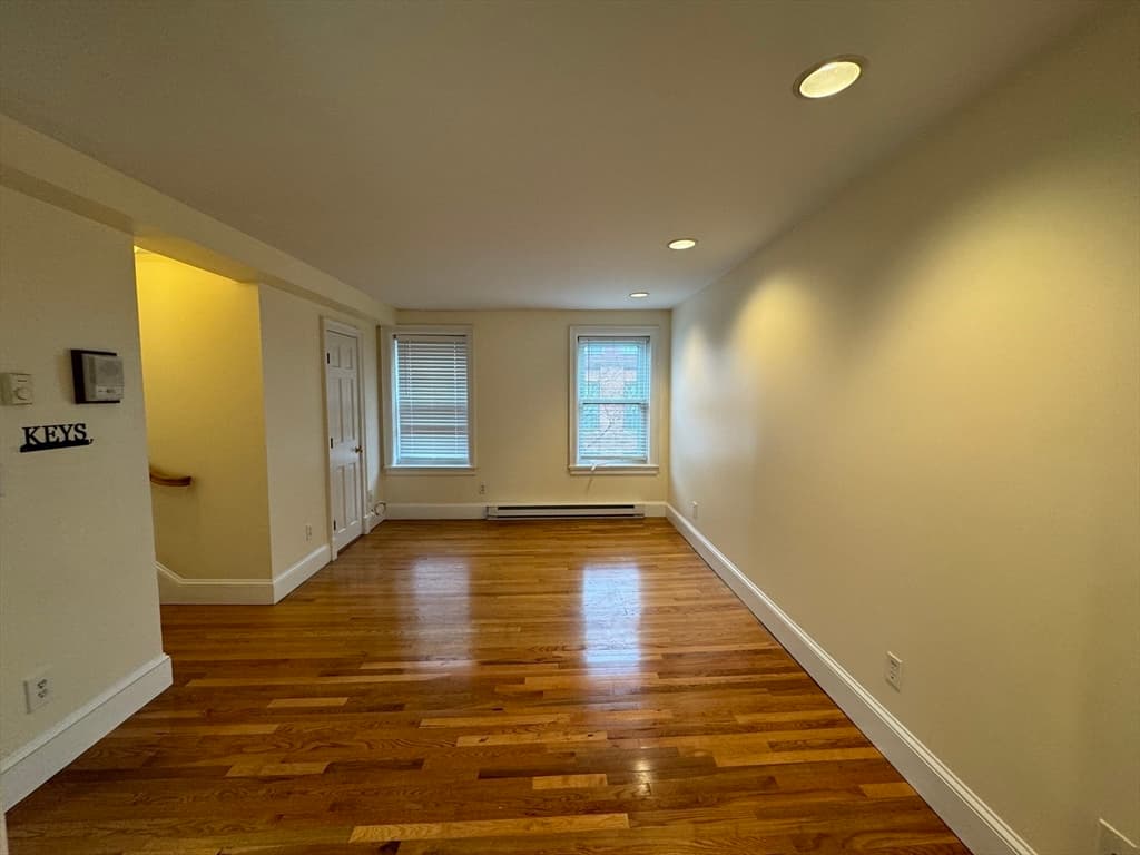 163 West 2nd St #3 photo 5