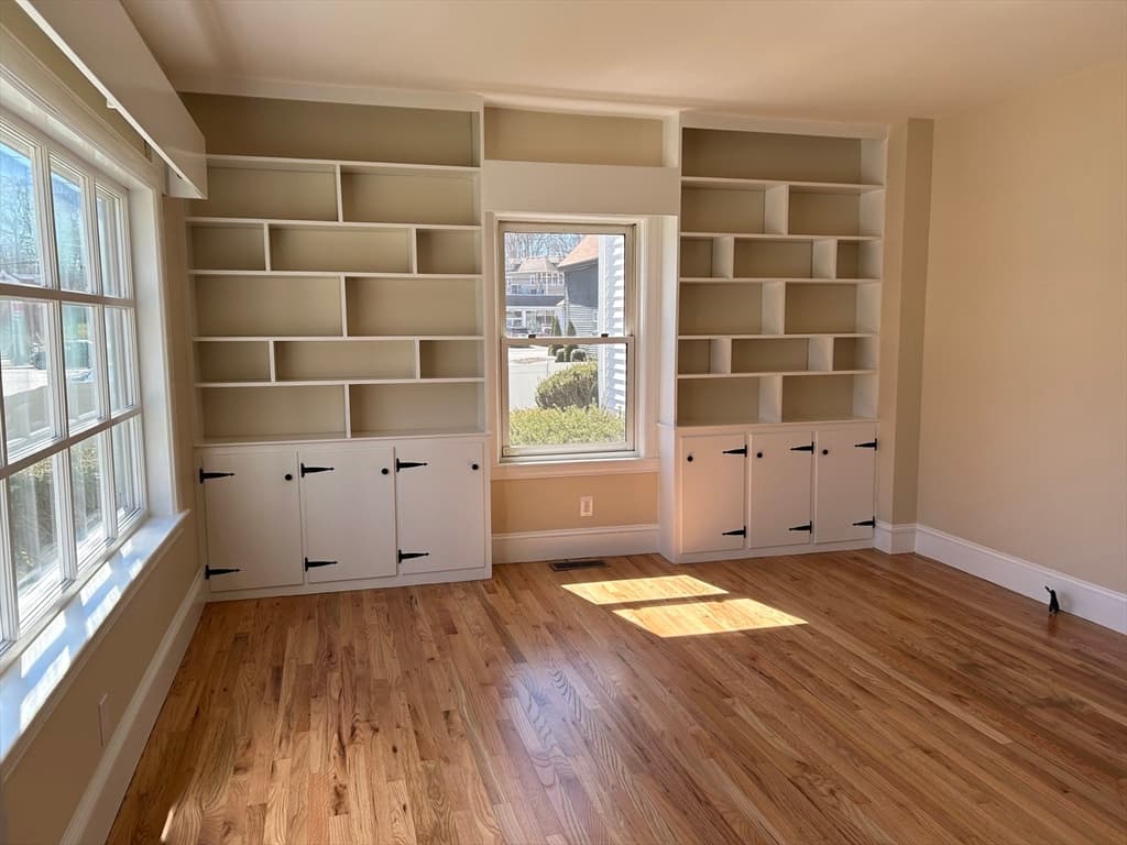 12 Milliken Ave photo 2