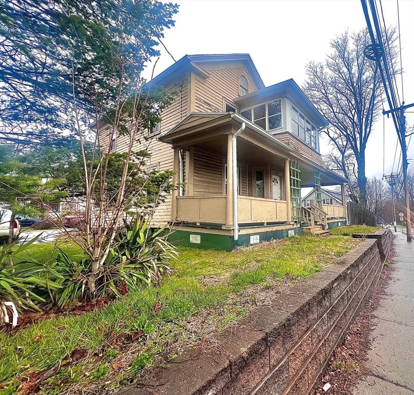 524 Westfield St.