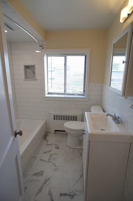 425 Newport Ave #2 photo 5