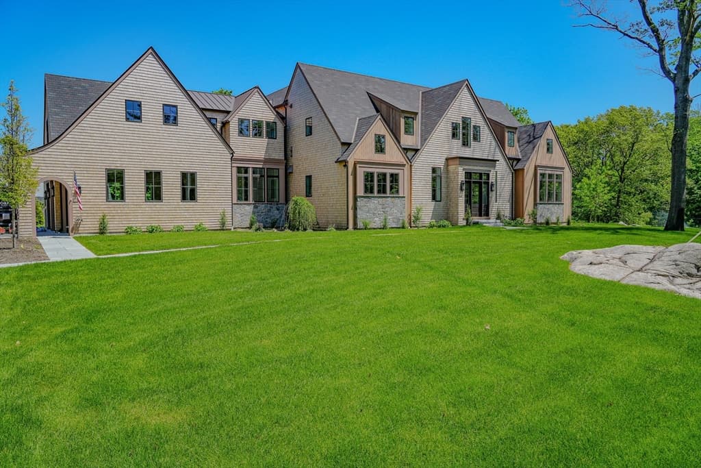 95 Martins Ln