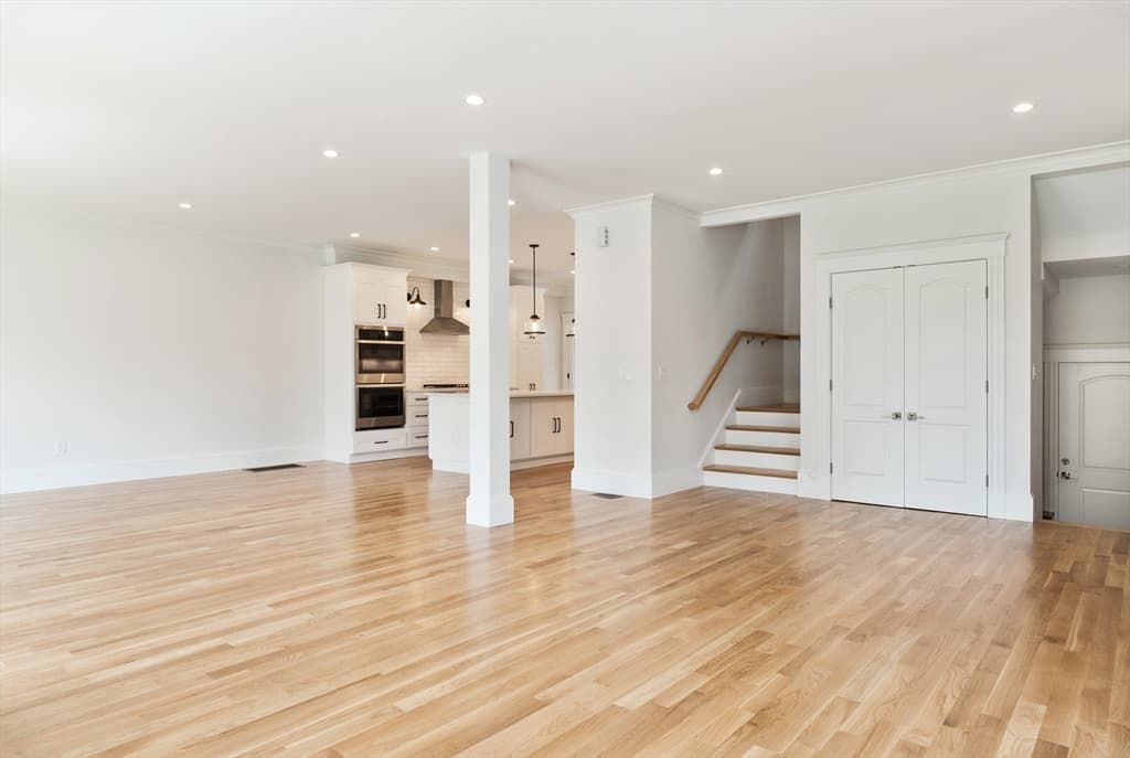 307 Lexington Street #307 photo 5