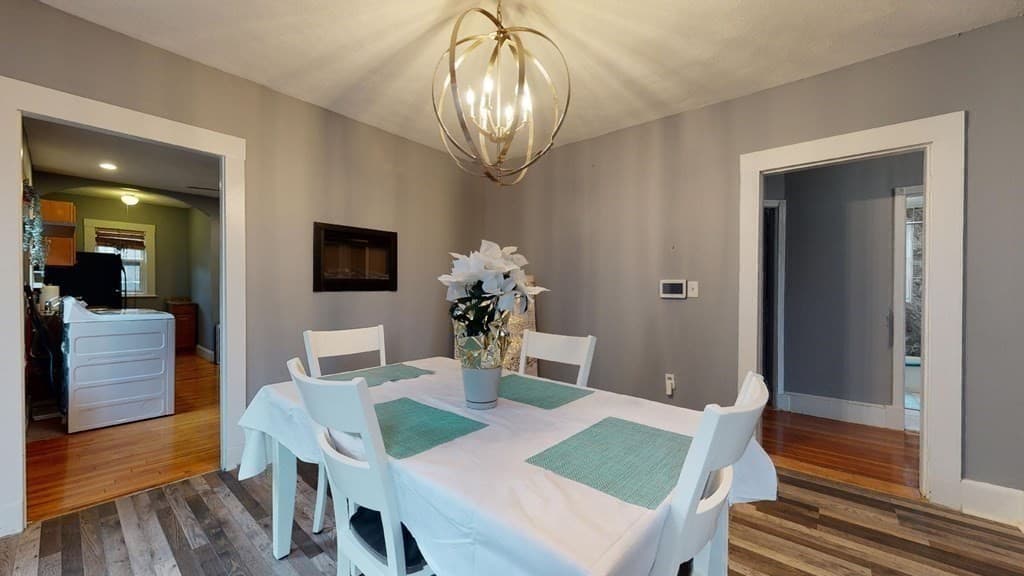 12 Bentham Rd #0 photo 3