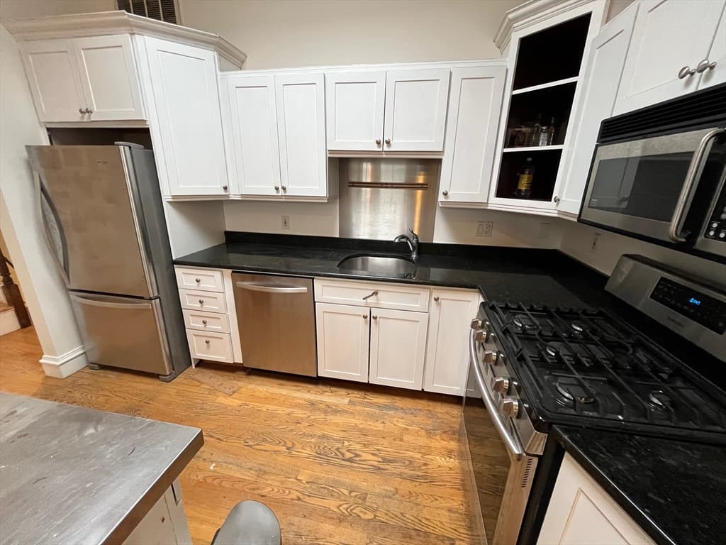 476 Massachusetts Ave #5 photo 4