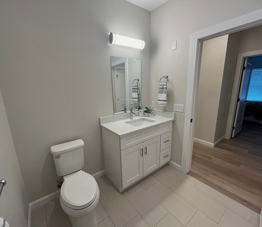 100 Shrewsbury St #102 photo 3