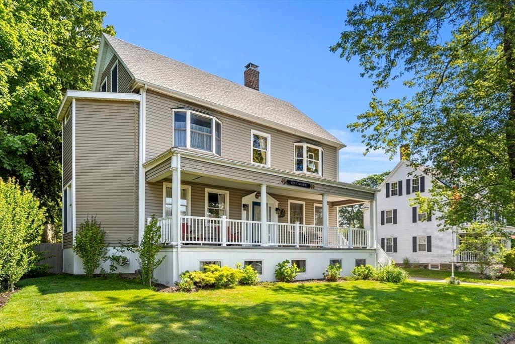296 Nahant Rd