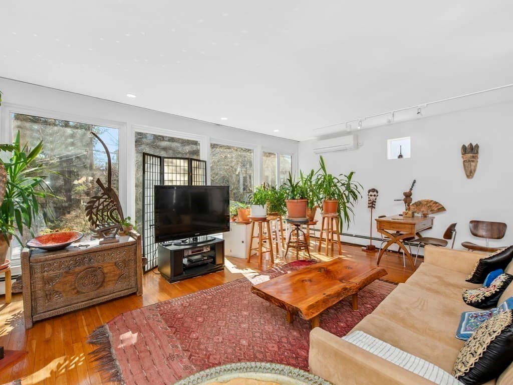 15 Arlington #15