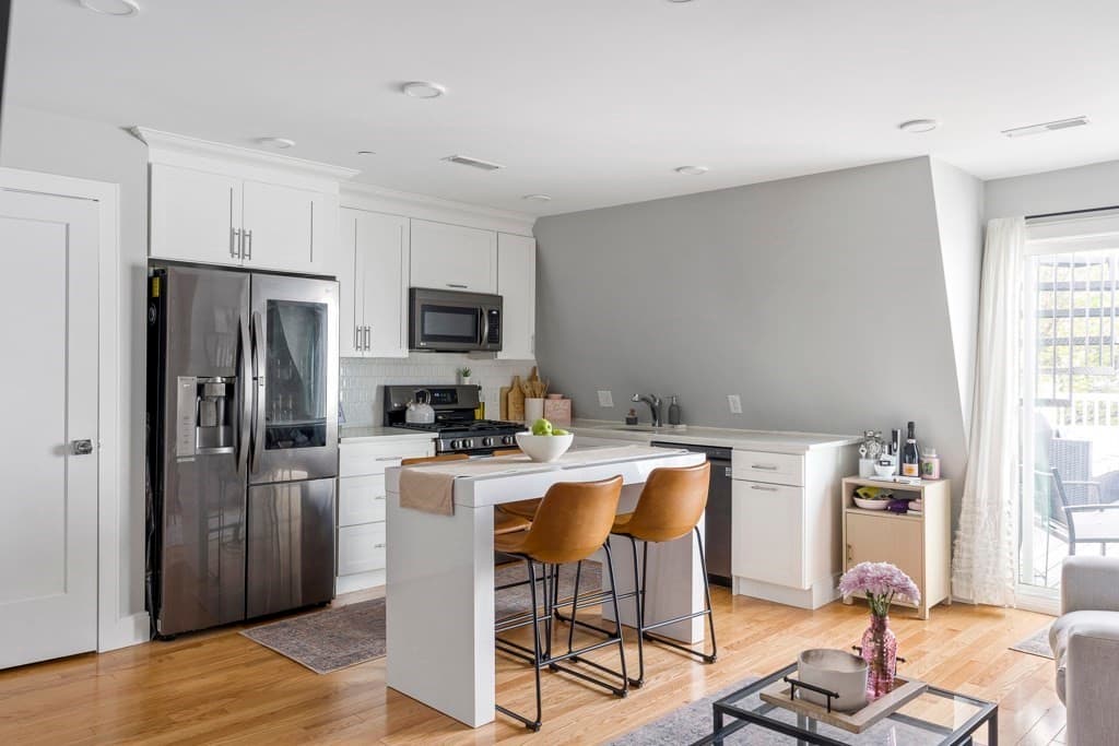 154 Lexington Street #3