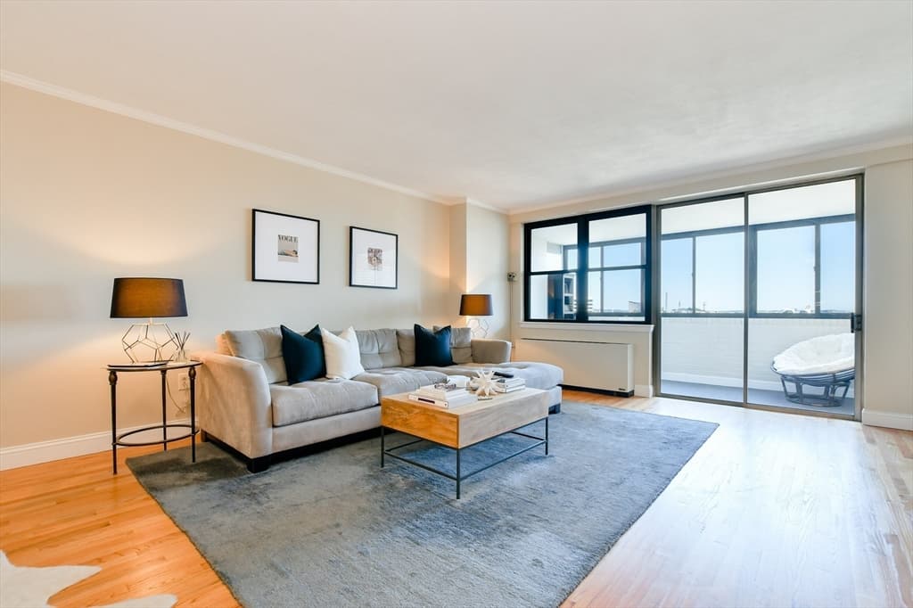 8 Whittier Pl #11B photo 2