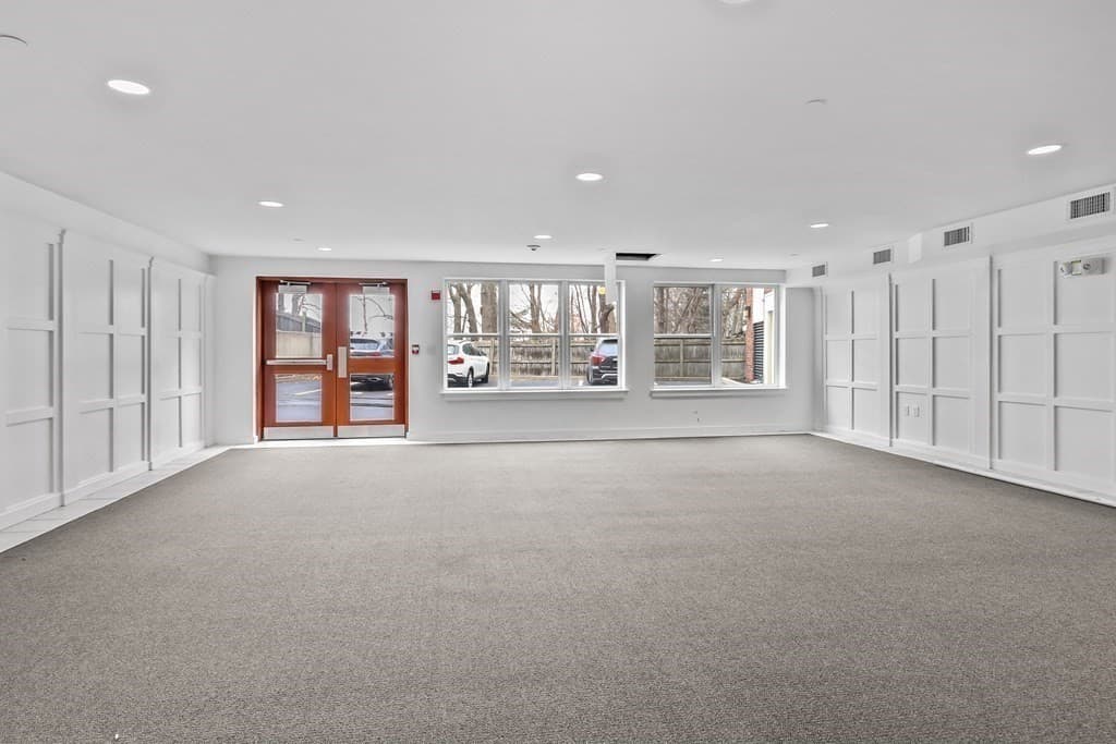 99 Chestnut Hill Ave #318 photo 3
