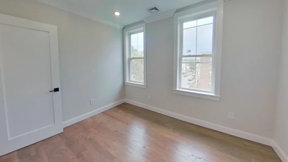 93 George St. #2 photo 5