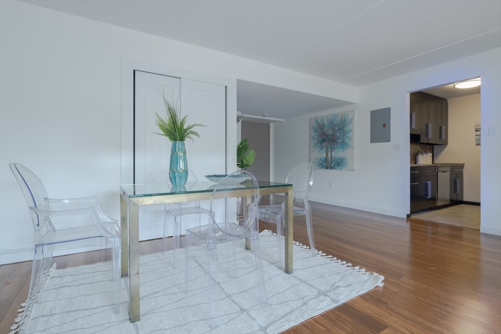 108 Peterborough St #3F photo 5