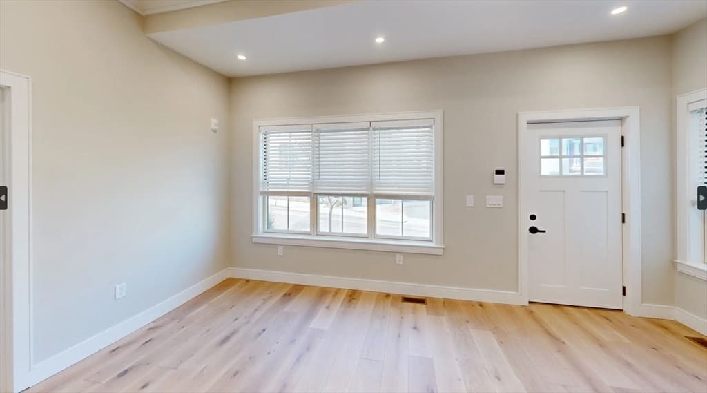 9 Everett St. #1 photo 3