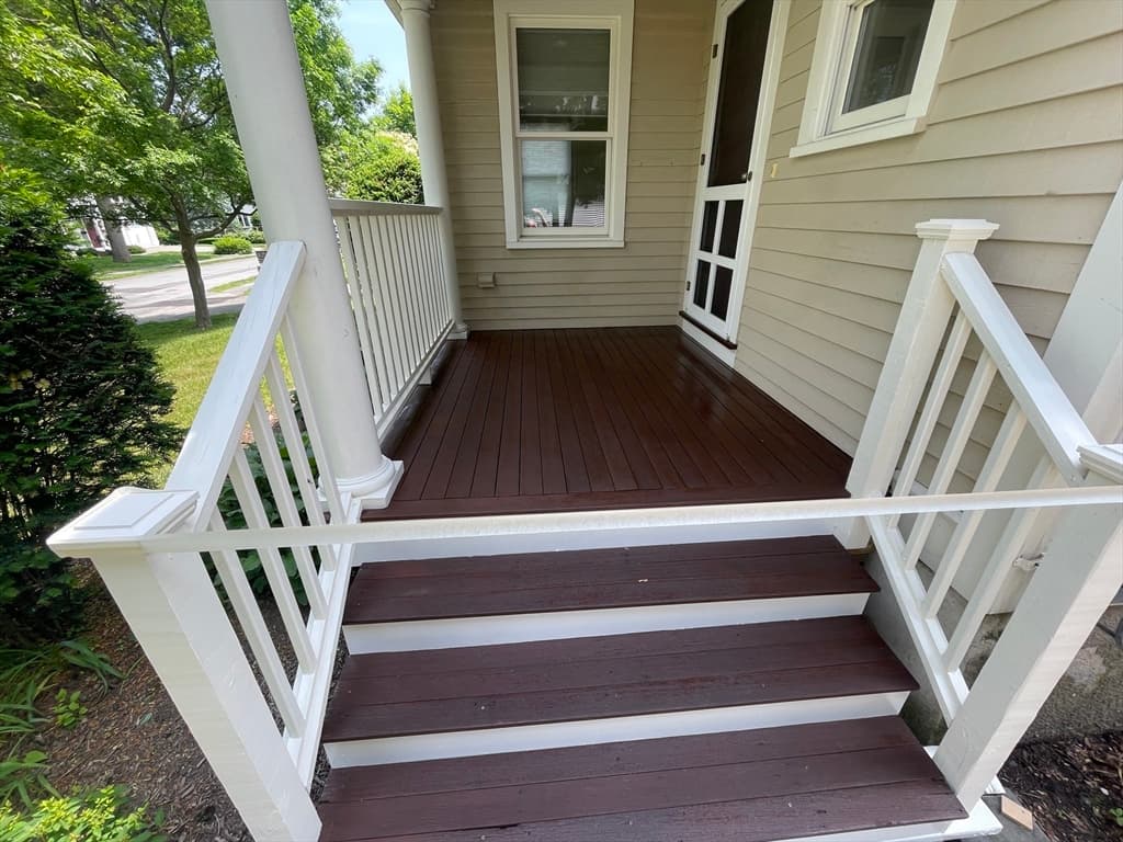 58 Oak Street photo 5