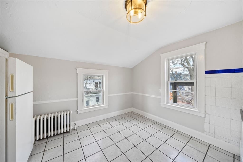 16 Bacon St. #2 photo 4