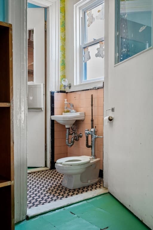 93 Sedgwick Street photo 3
