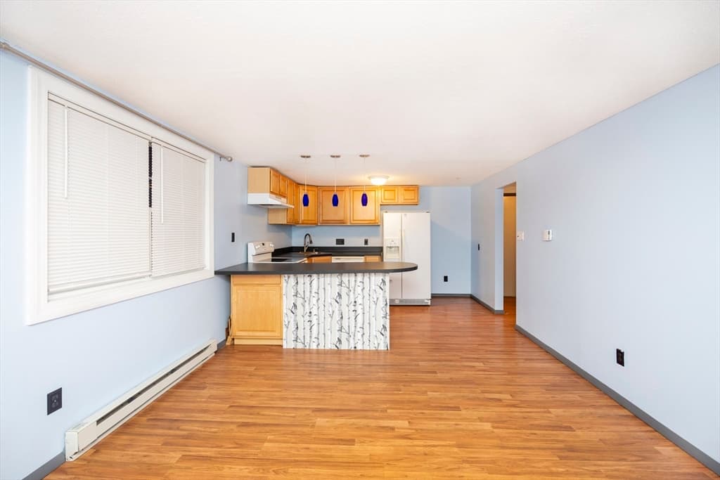 11 Leonard Rd #11 photo 2
