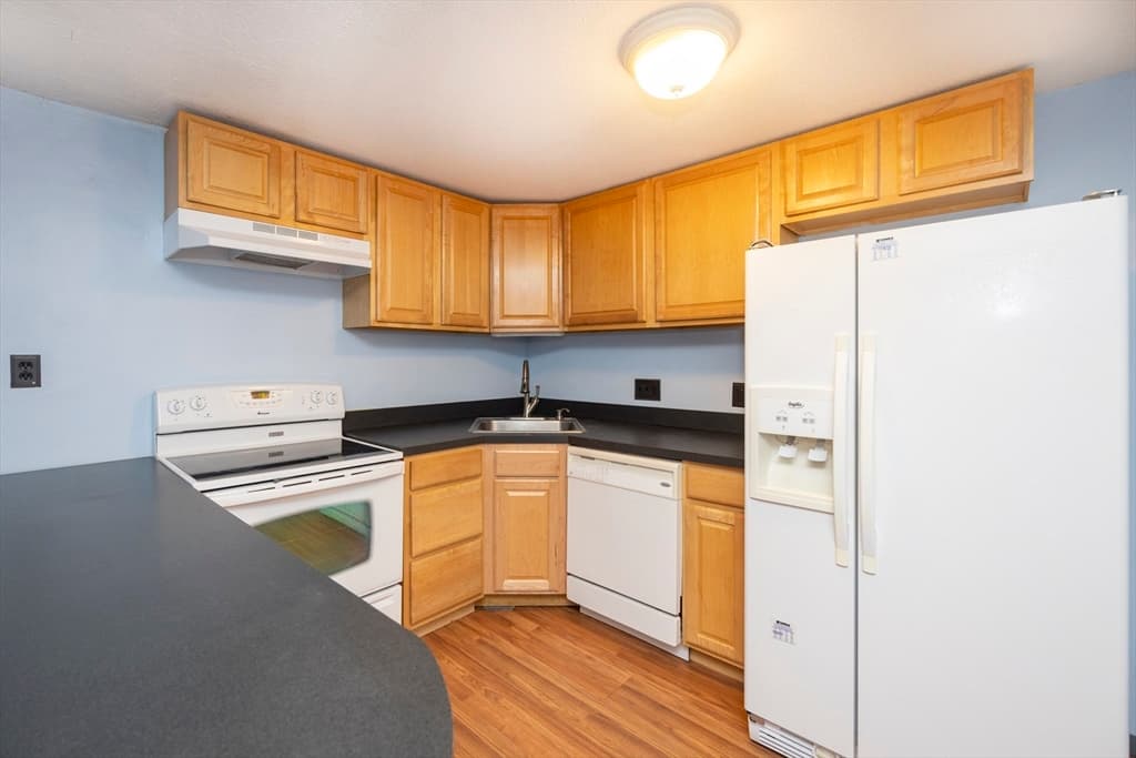11 Leonard Rd #11 photo 5